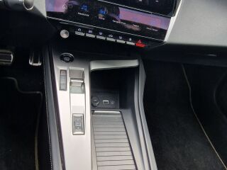 Peugeot 408 GT PHEV 225 e-AT8 1.6 132kW