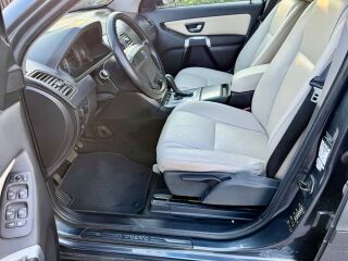 Volvo XC90 Executive 2.4 136кВ