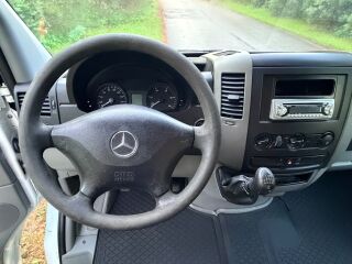 Mercedes-Benz Sprinter FOODTRUCK 2.1 R4 65kW