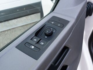 Volkswagen Transporter 2.0 81кВ