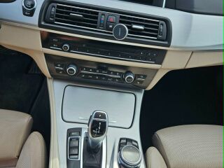 BMW 530 Luxury xDrive 3.0 190kW