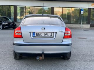 Skoda Octavia 1.6 75кВ