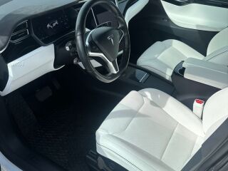 Tesla Model X 90D free supercharger