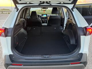 Toyota RAV4 Premium Plus