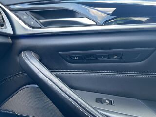 BMW M550 D xDrive Shadow line 3.0 294кВ