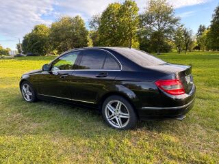Mercedes-Benz C 320 3.0 165kW