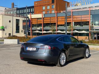 Tesla Model S 90D 465kW 386kW