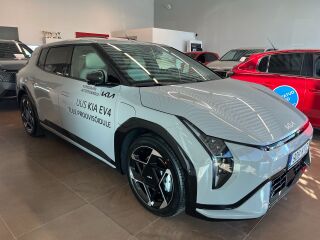 Kia EV4 81,4 kw GT Line TX 50kW