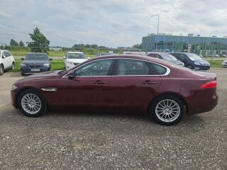 Jaguar XF 20d Portfolio 2.0 132kW