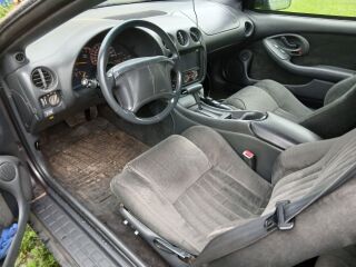 Pontiac Firebird 3.4 109kW
