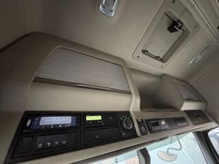 Volvo FM 500 6X2*4 + RETARDER + CARRIER SUPRA 850 EURO 6 375kW