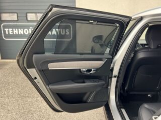 Volvo V90 Cross Country Inscription Facelift AWD MY22 2.0 B5 KERS MILD Kerghübriid 183kW