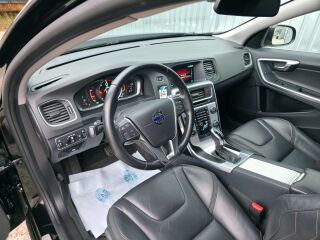 Volvo V60 Ocean Race Onyx Black 2.0 88кВ