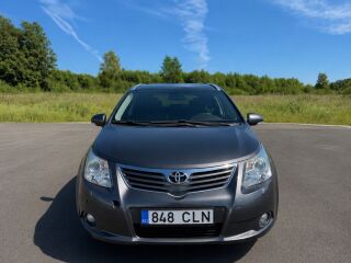 Toyota Avensis 2.2 130kW