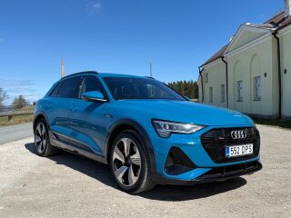 Audi e-tron 300 kW 158kW