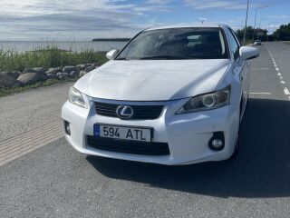 Lexus CT 200h 1.8 73kW