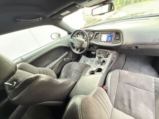 Dodge Challenger 6.4 V8 SRT 362kW