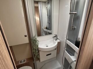 Bürstner Limited T726 Riva Loft 2.2 TDI 103kW