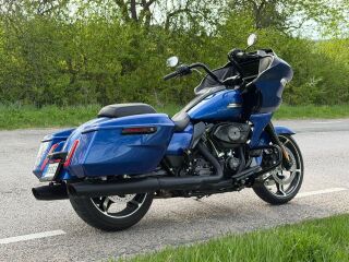 Harley-Davidson Road Glide 117ci M8 80kW