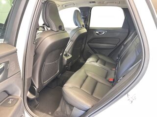 Volvo XC60 Inscription D4 2.0 140кВ