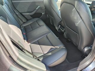 Tesla Model 3 Long Range Dual Motor 366kW