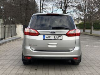 Ford Grand C-Max Titanium 1.0 74kW