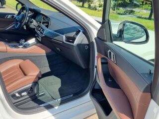 BMW X6 Xdrive M-pakett Comfort LZR 22/HK 3.0 210kW