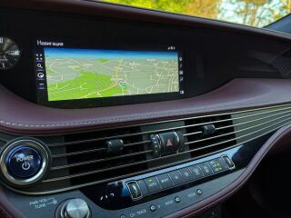 Lexus LS 500h 3.5 220kW