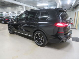 BMW X7 xDrive40d M Sportpakett 3.0 250kW