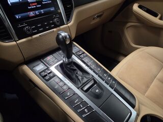 Porsche Macan 2.0 185kW