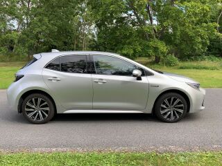 Toyota Corolla HB Active Plus e-CVT 1.8 VVT-i Hybrid Electric Vehicle 37kW+ 72kW