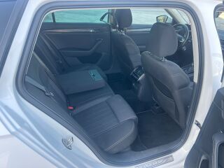 Skoda Superb 2.0 140kW