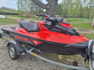 Sea-Doo RXT-X 300 RS 217kW