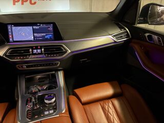BMW X5 M-Sportpakett xDrive 40i 3.0 R6 250kW