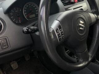 Suzuki Swift 1.3 68kW