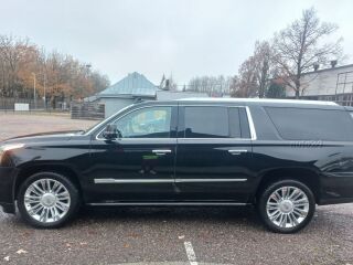 Cadillac Escalade ESV Platinum 6.2 313kW