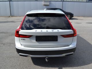 Volvo V90 Cross Country 2.0 140kW