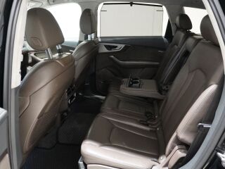 Audi SQ7 4.0 320kW