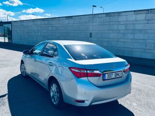 Toyota Corolla 1.6 97kW