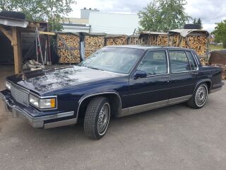 Cadillac DeVille D Elegance V8 4.1 97kW