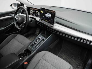 Volkswagen Golf Life MHEV 1.5 85кВ