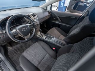 Toyota Avensis Valvematic Linea Sol 1.8 108кВ