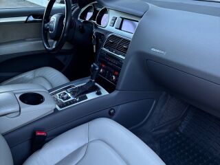 Audi Q7 3.0 176кВ