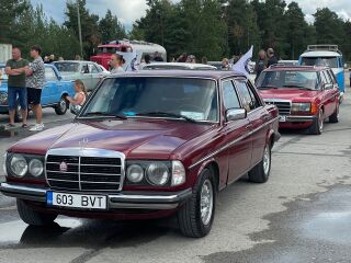 Mercedes-Benz 230 2.3 97kW