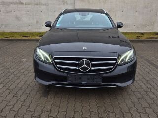 Mercedes-Benz E 300 2.0 225kW