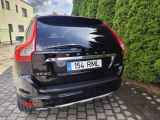 Volvo XC60 SUMMUM 2.0 R4 D4 140kW
