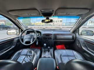 Jeep Grand Cherokee 2.7 120kW