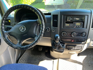 Mercedes-Benz Sprinter 3.0 135кВ
