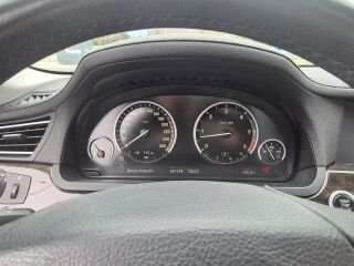 BMW 740 3.0 225kW