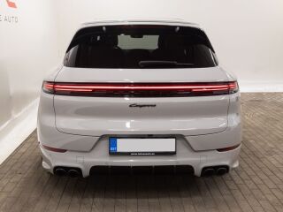 Porsche Cayenne E-Hybrid Black Edition 3.0 346kW